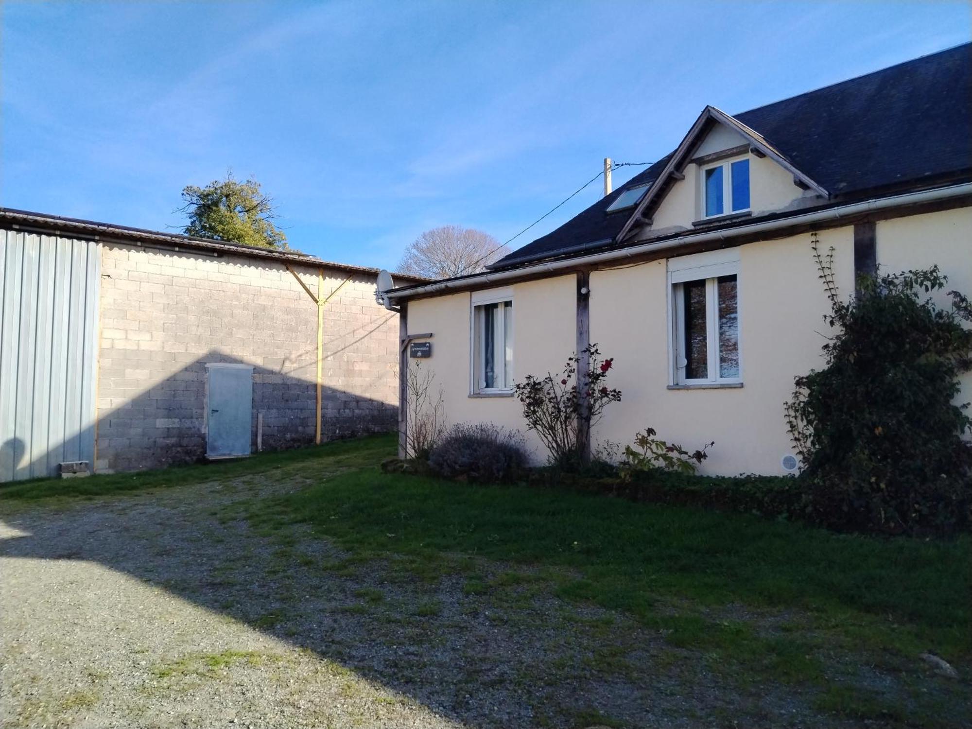 accommodation à la ferme - appartement et mobilhome Lubersac Exterior foto